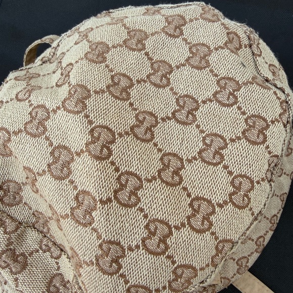 Gucci Beige Bucket Hat - Picture 9 of 12